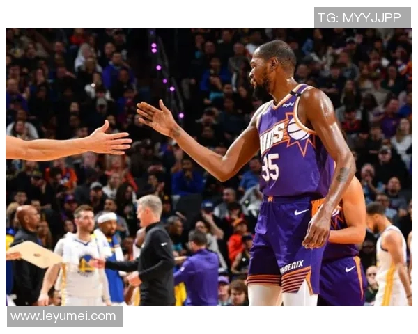 07年NBA总决赛回顾：太阳队主场对阵马刺队的经典对决与精彩瞬间