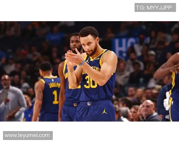 勇士与雷霆西部决赛精彩瞬间回顾与精彩表现分析