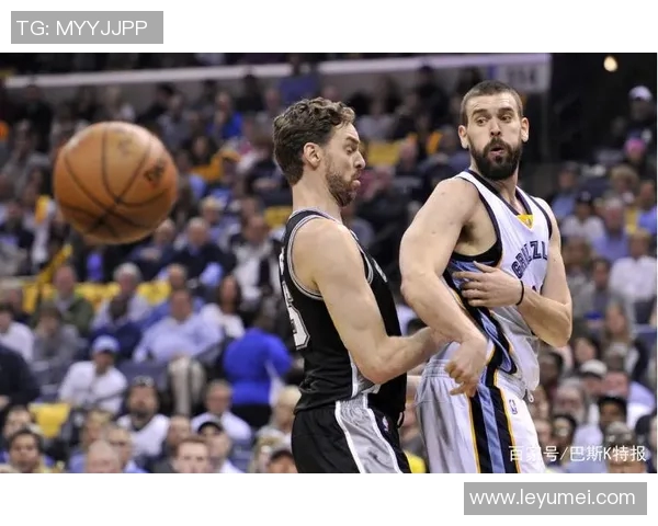 达拉斯与亚特兰大激战正酣球迷期待精彩对决与精彩进球