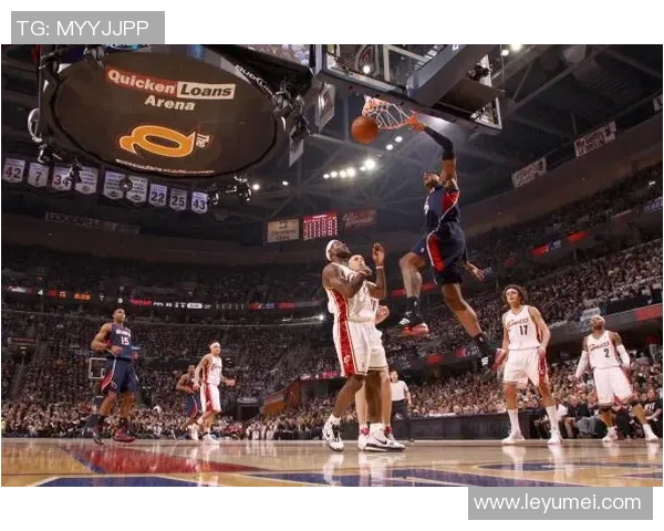 2015年NBA东部决赛骑士与老鹰第三场精彩对决回顾与分析