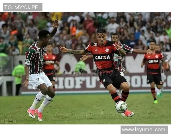 格雷米奥与圣保罗的激烈对决揭示巴西足球的魅力与竞争力