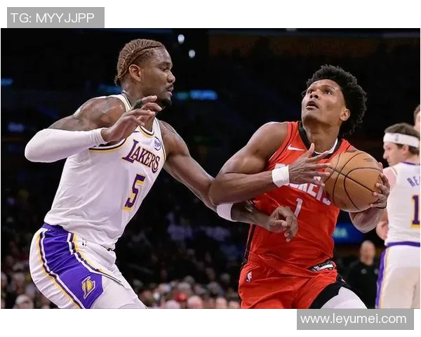 2015至2016赛季火箭队与湖人队的精彩对决回顾与分析