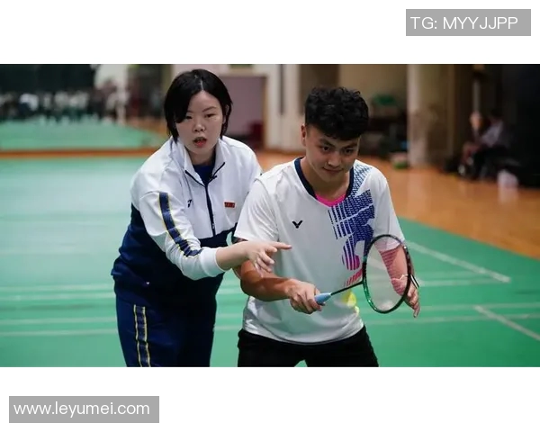 与黄丽对话:探索她的羽毛球生涯与心路历程 与黄丽对话:探索她的羽毛球生涯与心路历程