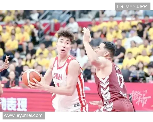 余嘉豪的成长之路与篮球梦想的追逐历程探秘