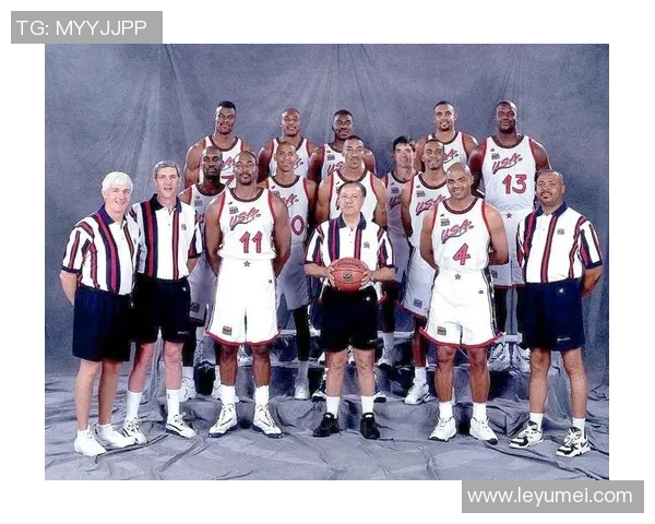 奥拉朱旺与巴克利的传奇对决解析与篮球历史影响探讨