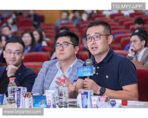 成都与深圳羽毛球队耐力对决赛后分析与反思MBA 成都与深圳羽毛球队耐力对决赛后分析与反思MBA