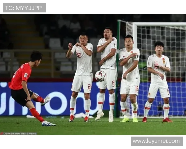 武汉篮球队与南京篮球队赛后复盘分析意识碰撞与战术较量 武汉篮球队与南京篮球队赛后复盘分析意识碰撞与战术较量